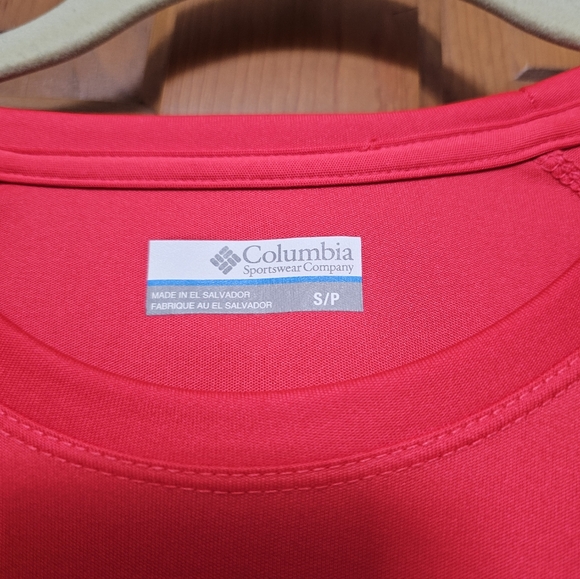 Columbia Bright Red Sportswear Top - Picture 1 of 3